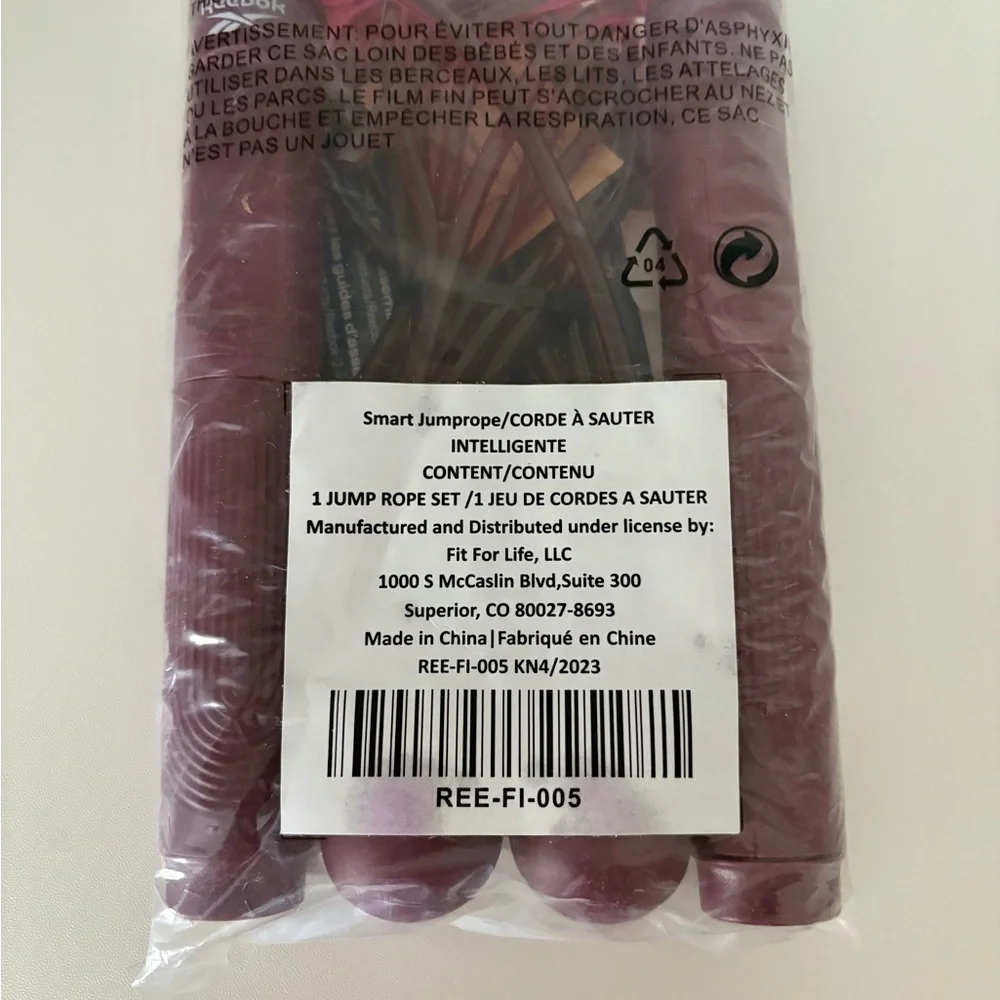 NWT - Reebok 2-in-1 digital jump rope